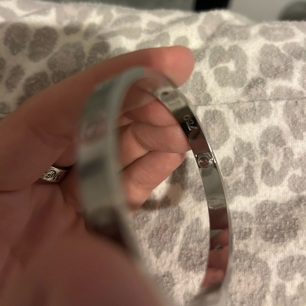 Cartier love bracelet - EASILY NEGOTIABLE - Picture 4 of 5